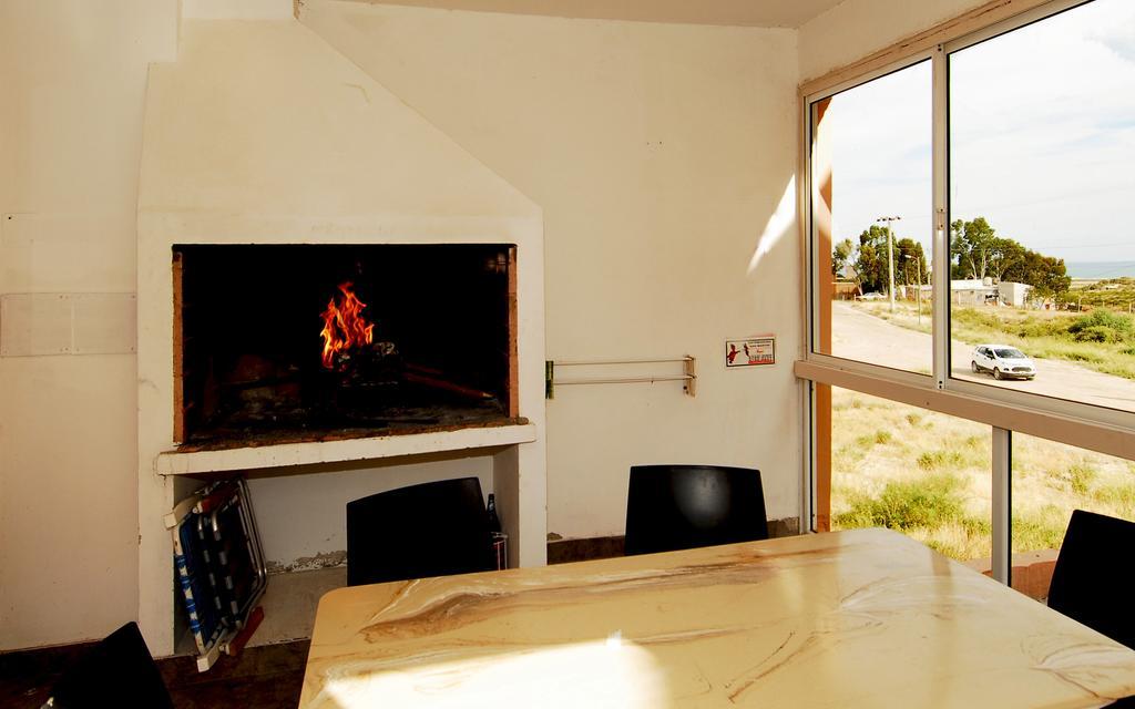 Complejo Ali Lafken Aparthotel Las Grutas Exterior photo